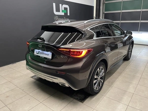 Внедорожник Infiniti QX30 2016 года, 2100000 рублей, Красноярск