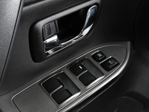 Внедорожник Mitsubishi Pajero 2013 года, 2149000 рублей, Аксай