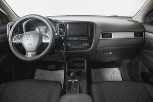 Внедорожник Mitsubishi Outlander 2014 года, 1609000 рублей, Кемерово