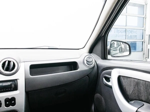 Седан Renault Logan 2010 года, 440000 рублей, Красноярск
