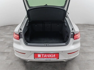 Лифтбек Volkswagen Arteon 2018 года, 2600000 рублей, Красноярск