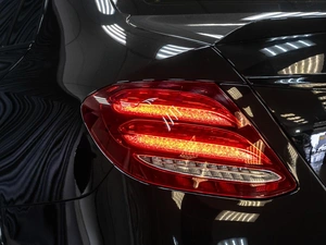 Седан Mercedes-benz E-класс 2018 года, 3498000 рублей, Тюмень