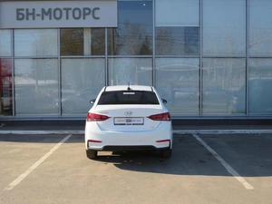 Седан Hyundai Solaris 2019 года, 1295000 рублей, Брянск