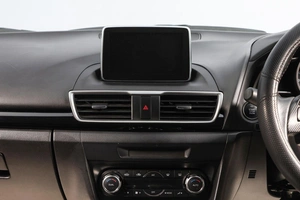 Седан Mazda Axela 2013 года, 1399000 рублей, Новосибирск