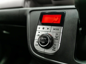 Хетчбэк Toyota Passo 2017 года, 1050000 рублей, Красноярск