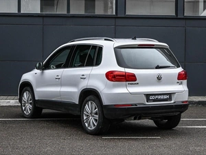 Внедорожник Volkswagen Tiguan 2013 года, 1549000 рублей, Кирилловка