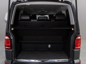 Минивэн Volkswagen Multivan 2018 года, 4770000 рублей, Тюмень