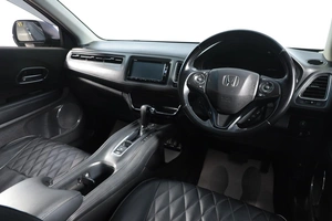 Внедорожник Honda Vezel 2018 года, 1859000 рублей, Новосибирск