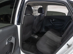 Седан Volkswagen Polo 2016 года, 1050000 рублей, Краснодар