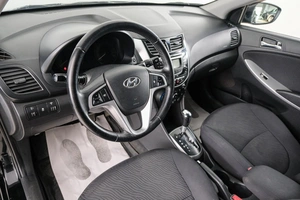 Седан Hyundai Solaris 2011 года, 799000 рублей, Красноярск