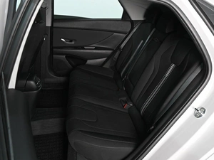 Седан Hyundai Elantra 2021 года, 2075000 рублей, Аксай