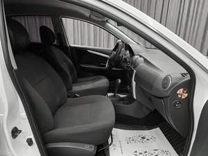 Седан Nissan Almera 2013 года, 530000 рублей, Красноярск