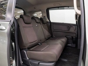Минивэн Honda Freed+ 2021 года, 1840000 рублей, Красноярск