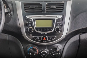 Седан Hyundai Solaris 2014 года, 629000 рублей, Томск
