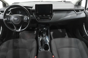 Седан Toyota Corolla 2019 года, 1949000 рублей, Новокузнецк