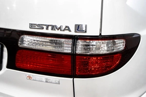 Минивэн Toyota Estima 2001 года, 659000 рублей, Барнаул