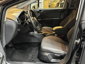 Хетчбэк SEAT Leon 2008 года, 747000 рублей, Красноярск