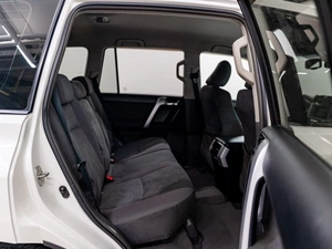 Внедорожник Toyota Land Cruiser Prado 2011 года, 2890000 рублей, Красноярск