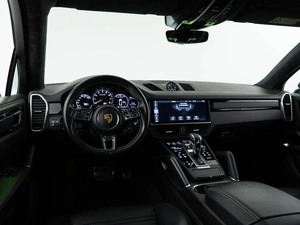 Внедорожник Porsche Cayenne Turbo S 2020 года, 14998888 рублей, Москва