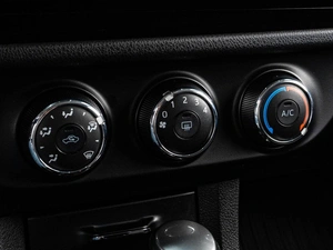 Седан Toyota Corolla 2014 года, 1475000 рублей, Тюмень