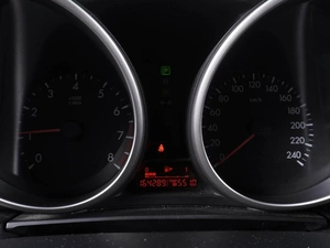 Седан Mazda 3 2010 года, 890000 рублей, Ростов-на-Дону