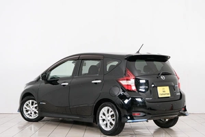 Хетчбэк Nissan Note 2017 года, 1189000 рублей, Красноярск