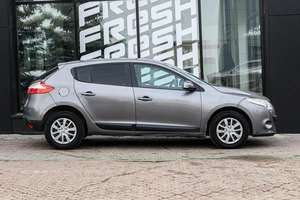 Хетчбэк Renault Megane 2011 года, 600000 рублей, Ульяновск