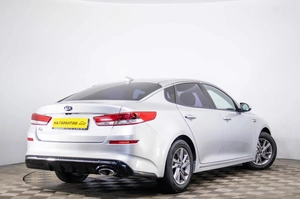 Седан Kia K5 2018 года, 1889000 рублей, Пермь