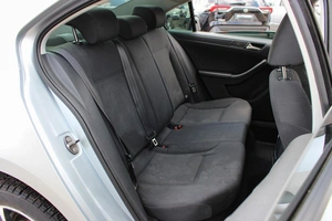 Седан Volkswagen Jetta 2013 года, 850000 рублей, Ярославль
