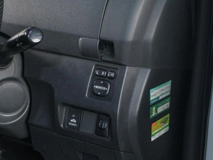 Хетчбэк Toyota Ractis 2009 года, 799000 рублей, Сургут