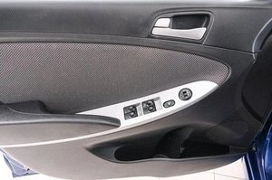 Хетчбэк Hyundai Solaris 2012 года, 799000 рублей, Красноярск