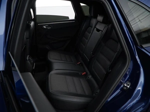 Внедорожник Porsche Macan 2023 года, 8248505 рублей, Москва
