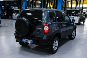 Внедорожник Chevrolet Niva 2017 года, 768000 рублей, Солонцы