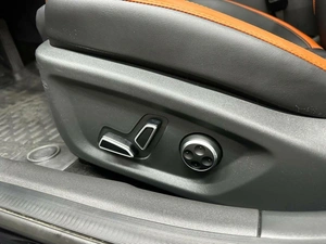 Лифтбек Changan UNI-V 2024 года, 2496000 рублей, Красноярск