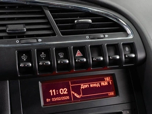 Внедорожник Peugeot 3008 2012 года, 699000 рублей, Тюмень