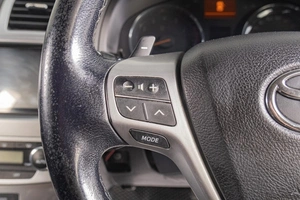 Универсал Toyota Avensis 2012 года, 1399000 рублей, Томск
