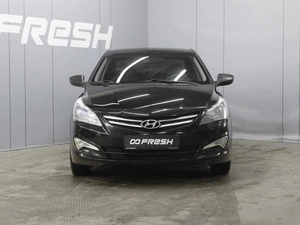 Седан Hyundai Solaris 2014 года, 990000 рублей, Омск