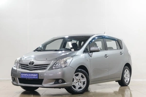 Минивэн Toyota Verso 2012 года, 1299000 рублей, Новокузнецк