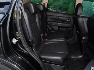 Внедорожник Mitsubishi Outlander 2015 года, 1537000 рублей, Тверь