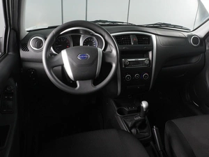Хетчбэк Datsun mi-DO 2017 года, 725000 рублей, Красный Пахарь