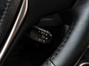 Внедорожник Toyota RAV4 2018 года, 2340000 рублей, Краснодар