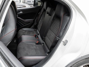 Внедорожник Mercedes-benz GLA-класс 2018 года, 2750000 рублей, Краснодар