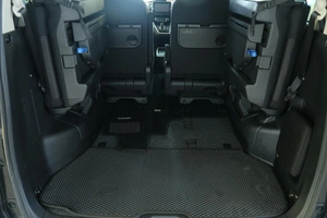 Минивэн Nissan Serena 2018 года, 1909000 рублей, Омск