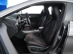Седан Mercedes-benz CLA-класс 2015 года, 2149077 рублей, Москва
