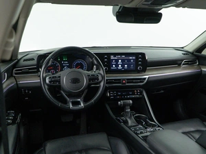 Седан Kia K5 2021 года, 2449999 рублей, Москва