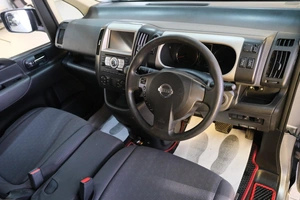 Минивэн Nissan Serena 2006 года, 999000 рублей, Омск