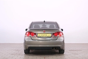 Седан Honda Civic 2007 года, 699000 рублей, Омск