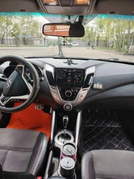 Хетчбэк Hyundai Veloster 2014 года, 1100000 рублей, Красноярск