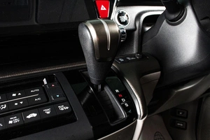 Минивэн Honda Stepwgn 2019 года, 2039000 рублей, Сургут