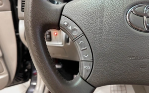 Седан Toyota Camry 2005 года, 890000 рублей, Красноярск